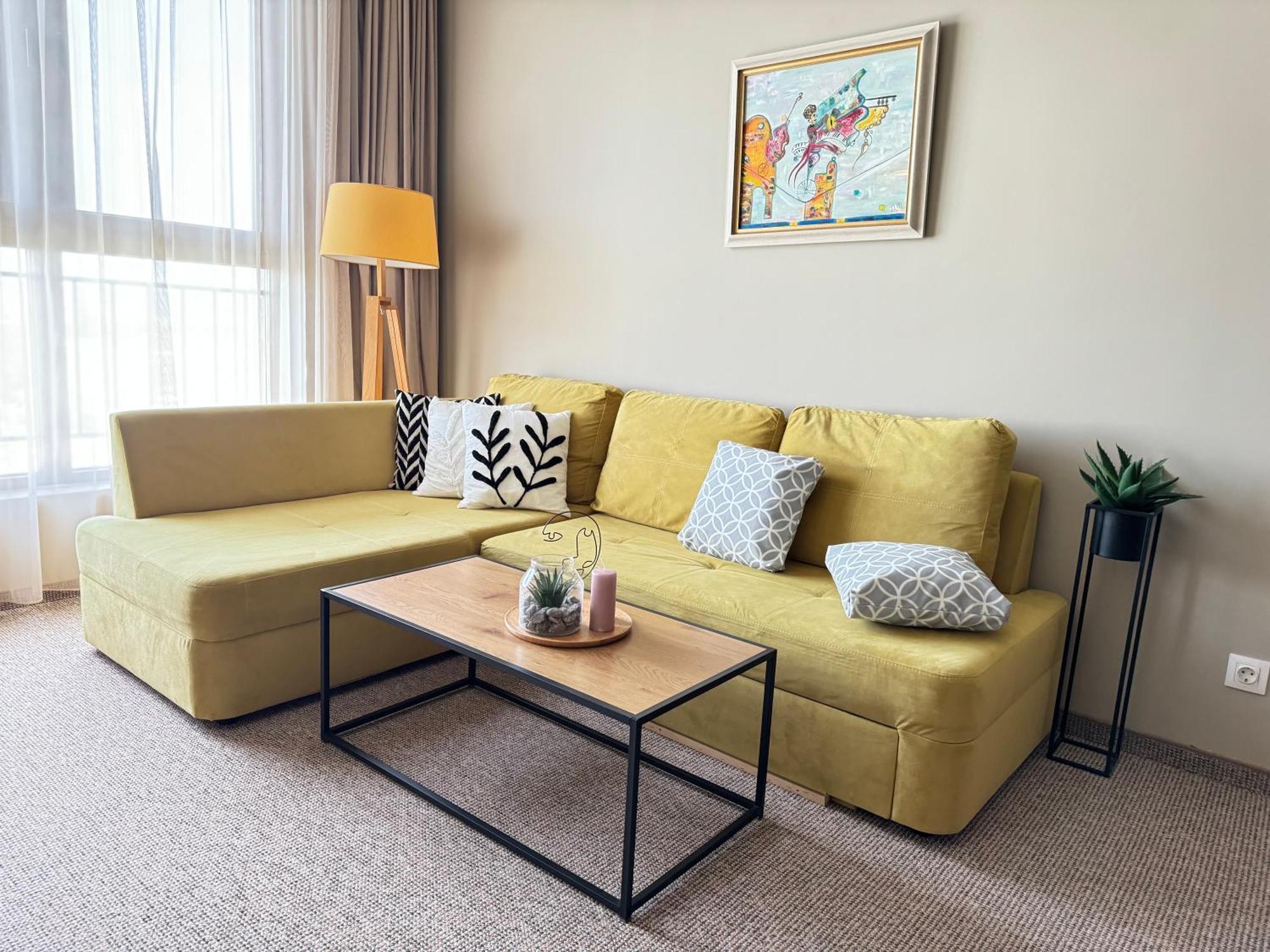 City View In Residences Burgas Room photo